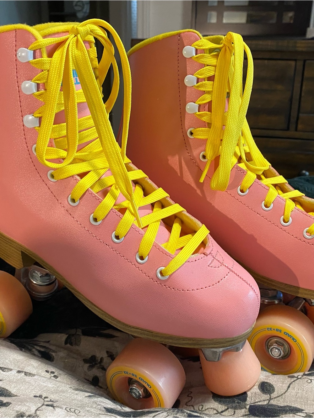 Women’s Pink Roller Skates with Yellow Laces